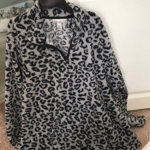Cozy over sized fleece! Animal print